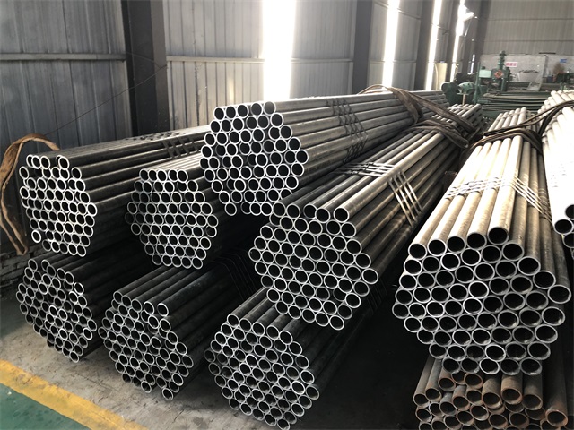 泉州小口径厚壁无缝钢管